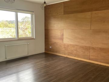 Casa Contemporánea en Venta 4D/3B - Loteo Centenario