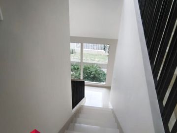 Disewa Rumah hoek Baru lebar 9 premium di Cluster MOZART @ Summarecon Serpong Cluster MOZART