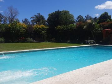 VENTA CASA 6 AMB PILETA, LA PEREGRINA, PILAR