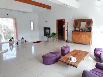 VENTA CASA 6 AMB PILETA, LA PEREGRINA, PILAR