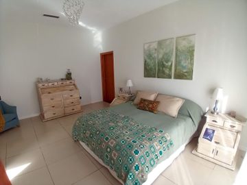 VENTA CASA 6 AMB PILETA, LA PEREGRINA, PILAR