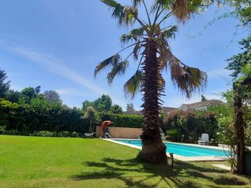 VENTA CASA 6 AMB PILETA, LA PEREGRINA, PILAR