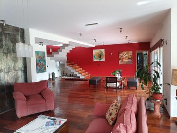 VENTA CASA 6 AMB PILETA, LA PEREGRINA, PILAR