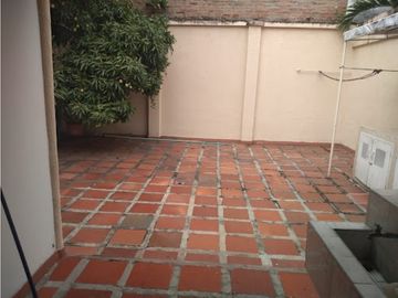 ALQUILA CASA COMERCIAL SAN VICENTE CALI