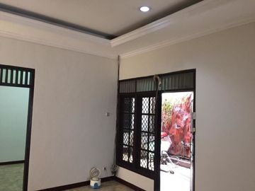 Rumah Siap Huni, Hanya 180 Meter Ke Blok M Plaza