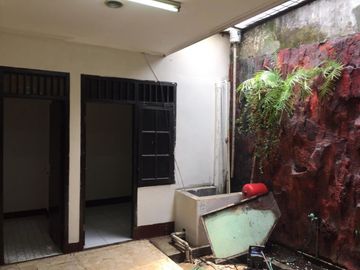 Rumah Siap Huni, Hanya 180 Meter Ke Blok M Plaza