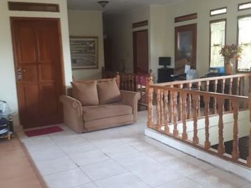 5 Bedroom House for sale