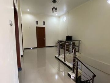 Rumah Bagus Shm di Perumahan Bukit Citra Darmo Surabaya