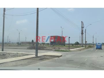SE VENDE TERRENO EN LA MZ Q - LOTE 33 EN BRISAS DE BARRANCA EN LA PRIMERA ETAPA EN LA MEJOR ZONA DE LA PROVINCIA, SEGURA Y TRANQUILA,  RODEADA DE MUCH