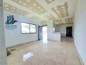 LOS ALGARROBOS, CERCA A DAVID Y A POCOS MINUTOS DE BOQUETE