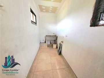 LOS ALGARROBOS, CERCA A DAVID Y A POCOS MINUTOS DE BOQUETE