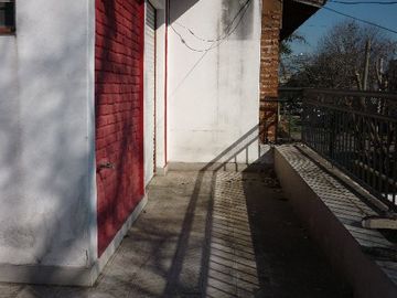 Casa PH en venta en Ituzaingo Norte