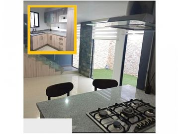 Casa En Venta Dentro De Fracc. En Momoxpan Excelente Ubicación
