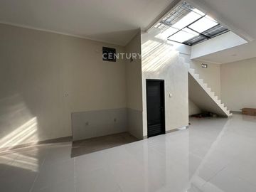 Disewakan Gudang Plus Kantor Di Setia Asih Tarumajaya  Bekasi