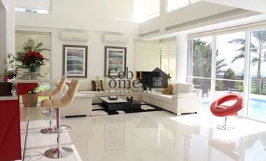 Modern House with City View and Pool For Sale