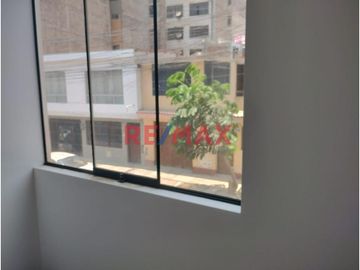 Local Comercial En Venta - Los Olivos