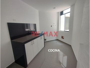 Local Comercial En Venta - Los Olivos
