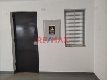 Local Comercial En Venta - Los Olivos