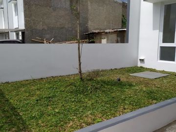 Rumah baru murah ready stock 2 lantai 108mtr Cibiru Bandung