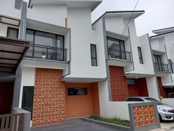 Rumah Cluster 2 Lantai ARCAMANIK 700 JUTAAN