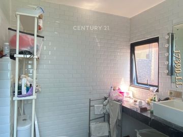 DIJUAL RUMAH MINIMALIS DI CLUSTER OZONE RESIDENCE BINTARO