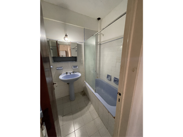 departamento 4 ambientes sobre diagonal San Martin