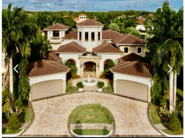 CASA EN COSTA DEL ESTE MANSION 1337M2 CON PISICNA BALMORAL