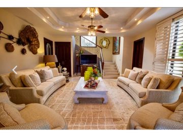 CASA EN COSTA DEL ESTE MANSION 1337M2 CON PISICNA BALMORAL