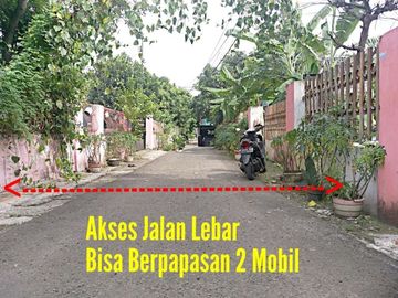 Hunian Mewah CiRACAS GATE RESiDENCE Rumah 2 Lantai