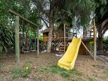 Casa en venta de 6 dorm y 3 baños con 2da casa en Chicureo