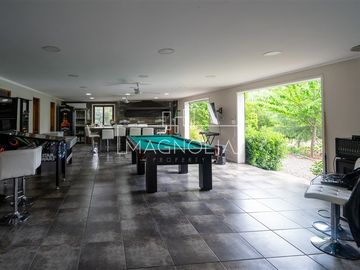 Casa en venta de 6 dorm y 3 baños con 2da casa en Chicureo