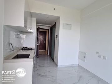 Dijual Apartemen Sky House BSD City Tangerang Selatan Type Studio Ada 2 Unit Di Lantai 8 dan 22