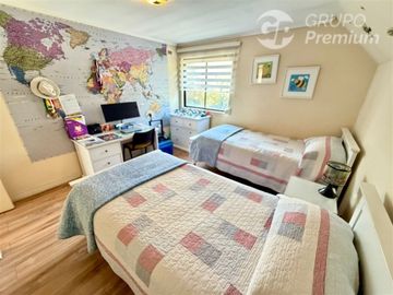 Casa en venta de 5D 5B piscina brisas Norte Chicureo