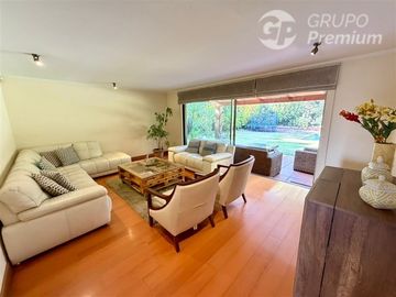 Casa en venta de 5D 5B piscina brisas Norte Chicureo