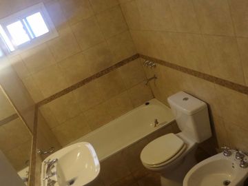 Departamento Tipo Casa en venta en Lanus Oeste