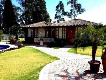 EXCEPCIONAL QUINTA DE VENTA PIFO