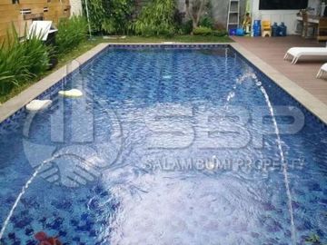 Rumah Dijual Jogja Cantik Baru + Kolam Renang, Nyaman Asri Strategisss