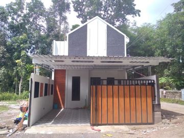 Miliki Rumah Cantik Minimalis Ekonomis Dekat Exit Toll Jogja-Bawen