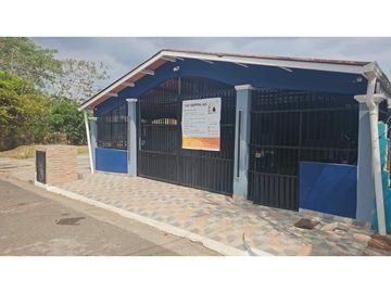 Se Vende Casa en Chorrera, Valle Dorado, Cerca de Todo