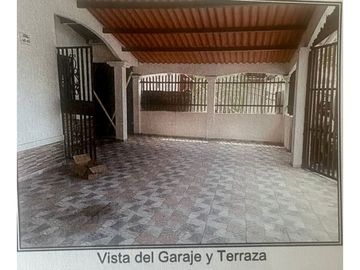 Se Vende Casa en Chorrera, Valle Dorado, Cerca de Todo