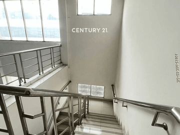 Dijual Gedung Lokasi Strategis Di Fatmawati