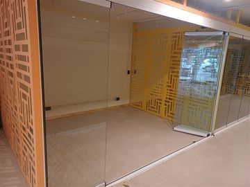 Local Comercial en arriendo en Galeria en Providencia 12 mtr