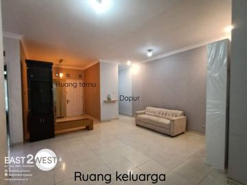 Dijual Rumah Cantik Purimas Gunung Anyar Kota Surabaya Lokasi Strategis Bagus Nyaman Siap Huni
