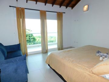 casa campestre en venta en el santuario. Cod V91002