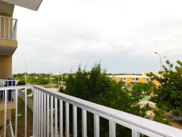 apartamento en venta en ciudad salitre. Cod V90611