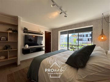 Departamento en venta de 3 dorm. en Las Condes