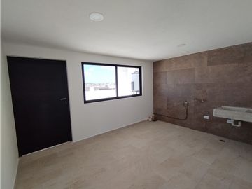 Casa en venta en Parque Michoacán, Lomas de Angelópolis, Puebla.