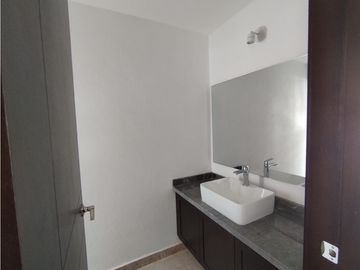 Casa en venta en Parque Michoacán, Lomas de Angelópolis, Puebla.