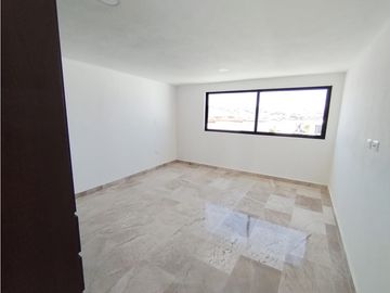 Casa en venta en Parque Michoacán, Lomas de Angelópolis, Puebla.