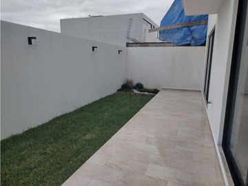 Casa en venta en Parque Michoacán, Lomas de Angelópolis, Puebla.